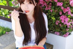 娱乐吃瓜酱花西子,娱乐吃瓜酱中的璀璨明珠