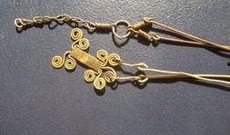 娱乐吃瓜酱铜首饰,娱乐吃瓜酱的奢华首饰揭秘